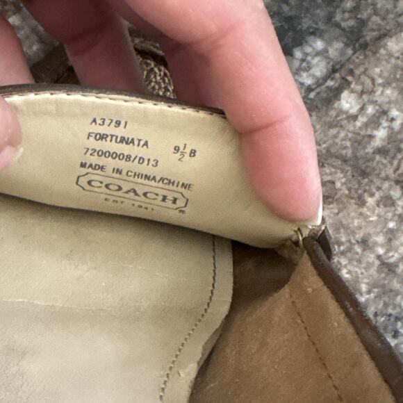 Coach Woman’s Shoes Fortunata Slip On Leather Loafers Size 9.5 B Gold/Bronze - Picture 14 of 16